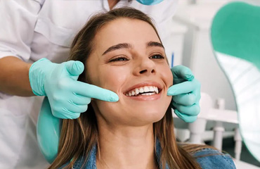 Cierre de Espacios entre Dientes sin Prótesis en Puebla